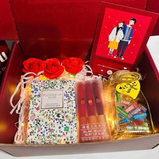 (Wish thiệp đỏ) Combo hộp túi quà kèm set 3 thỏi son và nước hoa phụ kiện xinh xắn