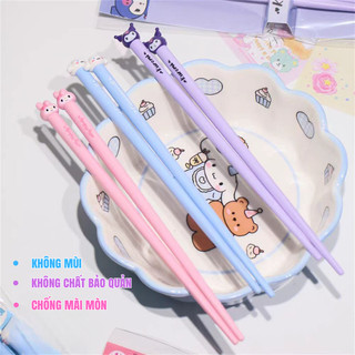 Đũa Tập Ăn Kuromi Cún Vàng Melody Hello Kitty Hình 3D Dễ Thương, Đũa Nhựa Cao Cấp Chịu Được Nhiệt Độ Cao Dành Cho Bé