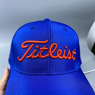 Mũ golf Titleist màu xanh chữ đỏ vải co dãn