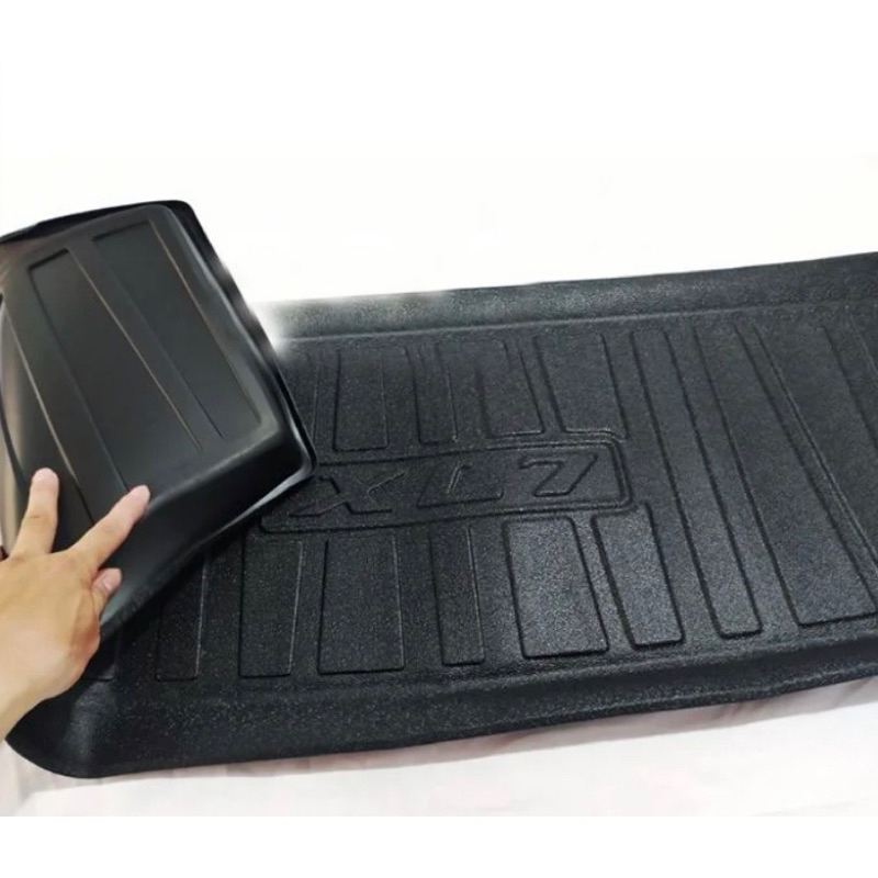 Lót cốp nhựa dẻo TPE xe XL7 2020-2025 không thấm nước, dễ dàng vệ sinh hàng cao cấp