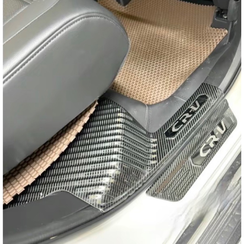 Ốp bậc cửa, nẹp bước chân xe Honda CRV 2018-2023 vân Carbon hàng cao cấp