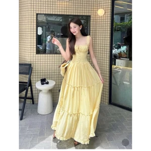Váy Đầm Maxi 2 Dây Đi Biển Dáng Dài Cổ Vuông Màu Vàng, Váy Hai Dây Tầng Cúp Ngực Đẹp - CHAMIE STUDIO