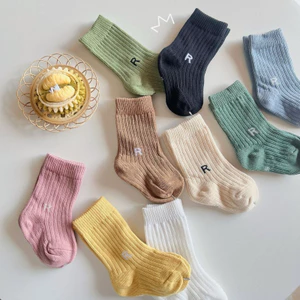 Tất, Vớ chống trượt cho bé 0-3 tuổi phối đồ đẹp, nhiều màu, chống trượt tốt cho bé trai, bé gái, sơ sinh