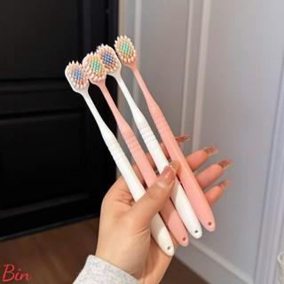 Set 2 bàn chải đánh trăng siêu mềm mại tiện lợi khi đi du lịch