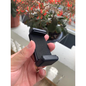 Kẹp Điện Thoại Dán Đầu Xe Máy Chống Rung Siêu Chắc – Giá Đỡ Điện Thoại Xe Máy Cho Shipper, Tài Xế Công Nghệ