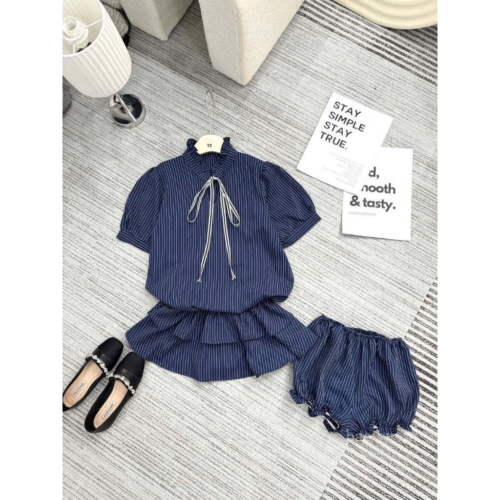 Set Váy Cổ Tàu Kẻ Buộc Nơ Dáng Bí Tay Bồng Kèm Quần Rời Siêu Xinh MS89