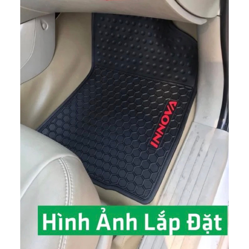 Thảm lót sàn xe Toyota innova 2017-2022 cao su đúc nguyên khối