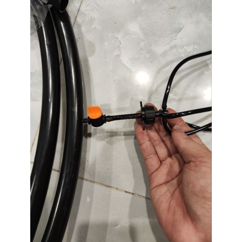 ống ldpe 4x6 cứng ,ống ldpe 5mm xài béc đơn 8 tia , béc nhỏ giọt 2 4 8l/h, xài béc xòe đơn ,ống 4x6mm
