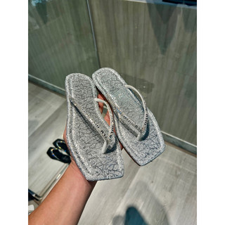 Dép Nữ Kẹp Xoàn M.I.U Bling Bling MA Shoes D4767 – Xoàn Sáng Bắt Mắt, Êm Chân Mọi Bước Đi