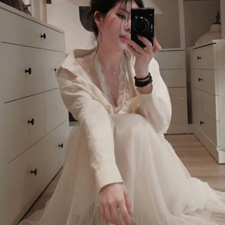 Áo Sơ Mi Trắng Tơ Đũi Phối Ren 2 Chi Tiết Nhẹ Nhàng Thanh Lịch Phối đồ phong cách casual,layer