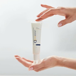 Tinh chất Retinol Hyaestic Làm Đồng Đều Cấu Trúc Và Trẻ Hoá Da 0.5/1.0 30ml