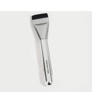 Cọ Dẹt Tán Nền Chuyên Nghiệp Maybelline New York