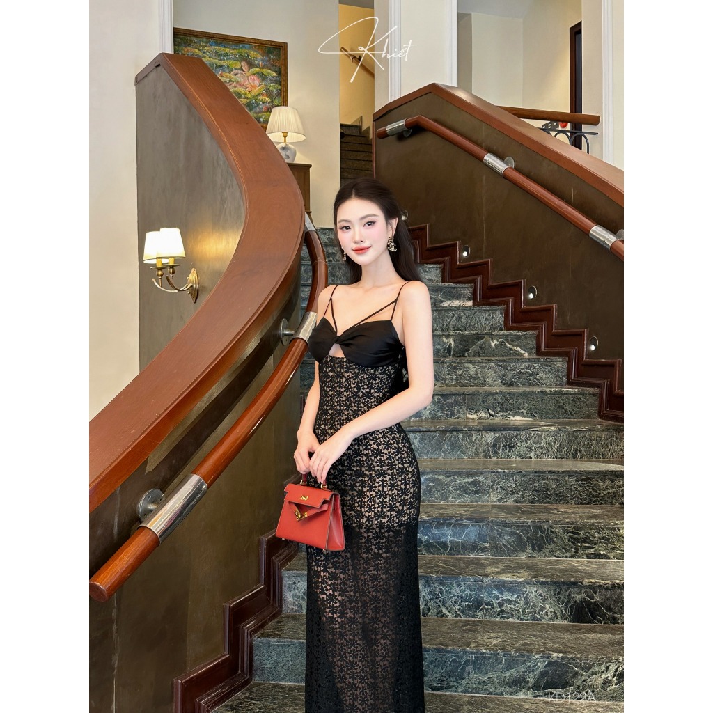 Đầm Khiết Fashion ôm 3 dây dáng dài ren hoa mai màu đen quyến rũ phong cách dự tiệc KD122A