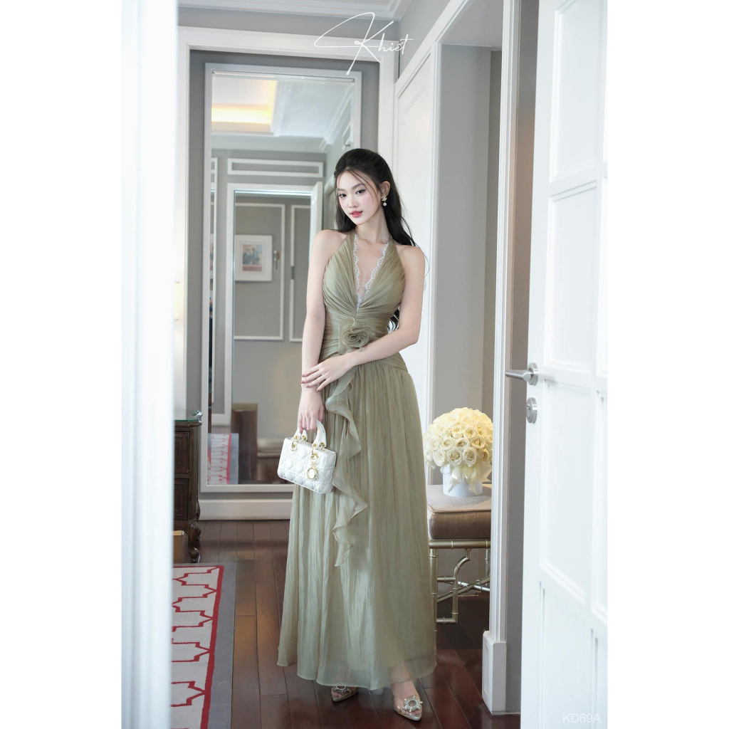 Đầm yếm tơ hàn phối ren Khiết gam màu xanh dáng dài đi tiệc KD69A