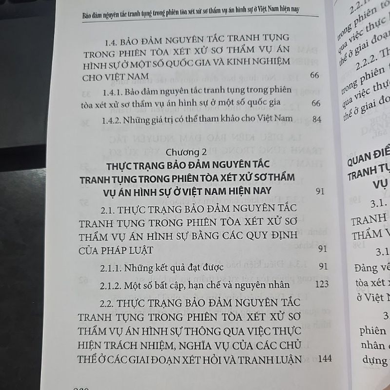 Sách - Bảo đảm nguyên tắc tranh tụng trong phiên tòa xét xử sơ thẩm vụ án hình sự ở Việt Nam hiện nay (NXB Tư Pháp)