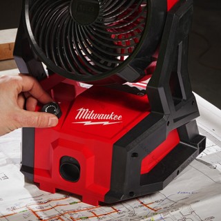 Quạt Dùng Pin 18V Milwaukee M18 AFG2 | Gió Mạnh 1444 m³/h | Điều Chỉnh 300° | Dùng Pin 18V