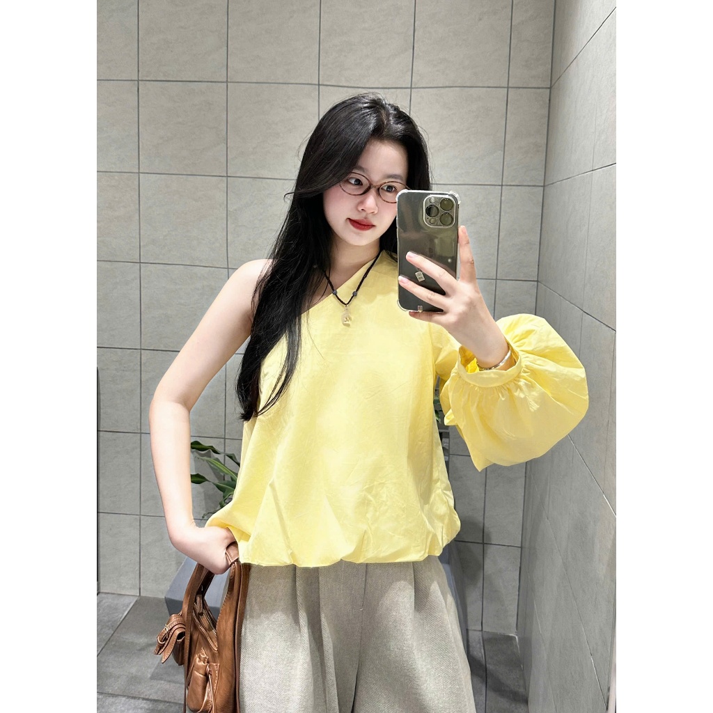 Áo sơ mi nữ lệch vai dài tay bồng gấu dáng bí đủ màu có size Joolate 4430  P9