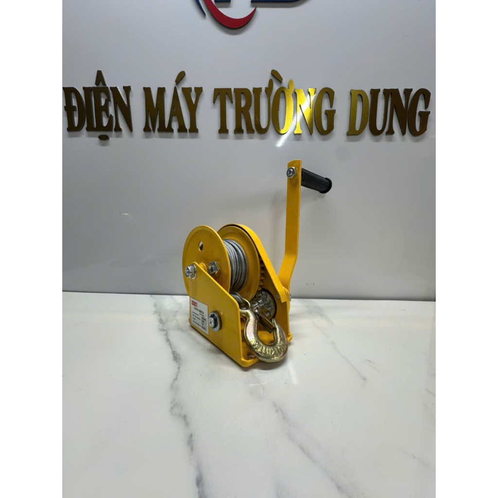 Tời quay tay nhập khẩu tự hãm tải 1200 lbs( 540kg ) ròng rọc 300kg và ...