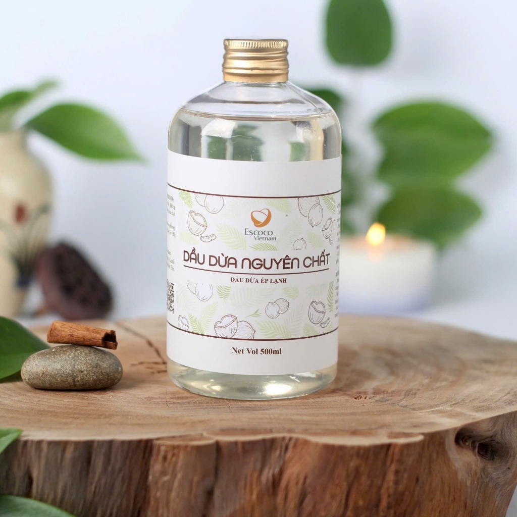 Dầu dừa ép lạnh Escoco Vietnam - Dưỡng ẩm, tẩy trang, dưỡng tóc và ngăn ngừa rạn da
