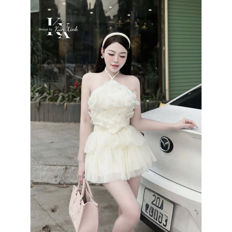 Set áo yếm đính hoa xinh chân váy lưới tầng xinh yêu