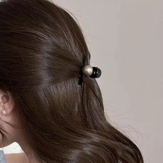 IK Kẹp Tóc Mái Càng Cua Mini Nhung Hạt Ngọc Tiểu Thư K24