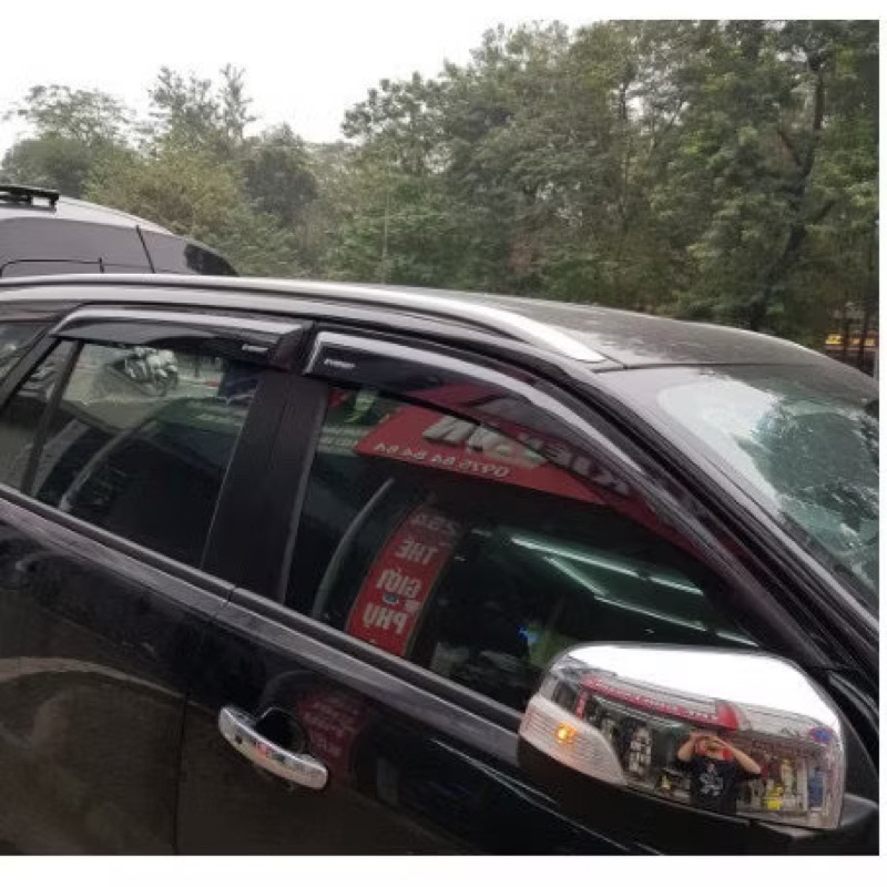 Vè che mưa xe Ford Everest 2022-2026 nhựa ABS hàng cao cấp