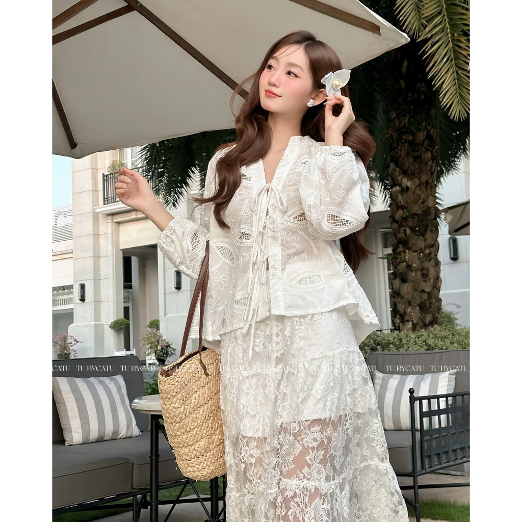 Ảnh TUBYCATU | Chân váy ren trắng/ đen Lace Maxi Skirt 3