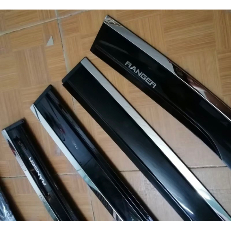 Vè che mưa xe Ford Ranger 2013-2026 chỉ inox sáng bóng