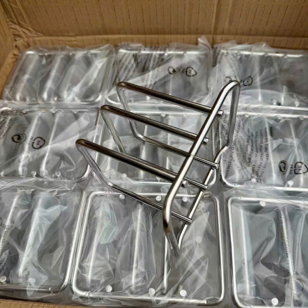Kệ inox để thớt,gác vung nồi đơn giản,chắc chắn tiện lợi dễ vệ sinh