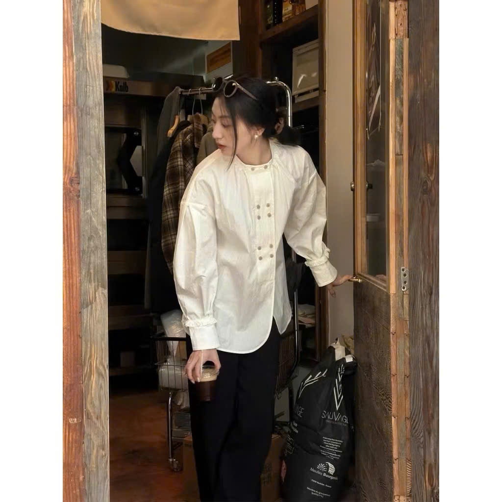 𝗡𝗼𝗹𝗮𝗻 𝗟𝗶𝗻𝗲𝗻-  Áo Linen form rộng phối nút gỗ