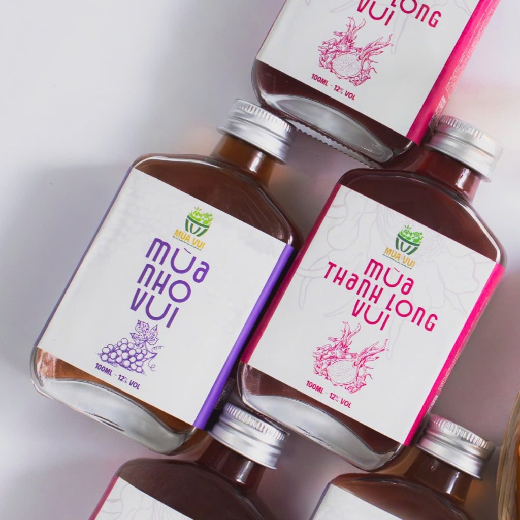 CHAI MINI 100ml QUÀ TẶNG ( MÙA THANH LONG VUI ) | Shopee Việt Nam