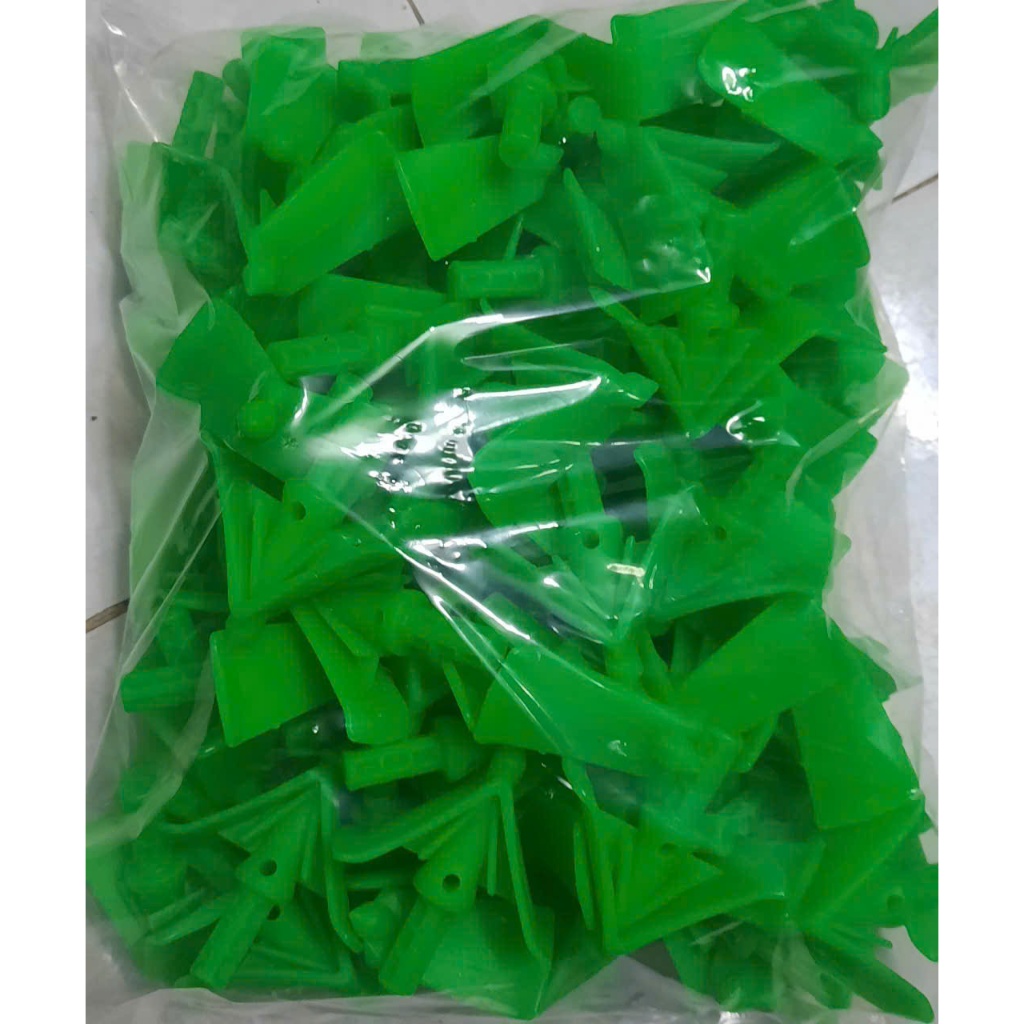 Combo 100 tắc kê Mỏ  neo cây KL1,340KG (Nhựa Loại tốt, Mẫu mới ) chống ngả nghiêng cây mùa mưa gió.