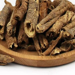 Ngũ Gia Bì loại 1 thương hiệu Lá Ngọc gói 1kg