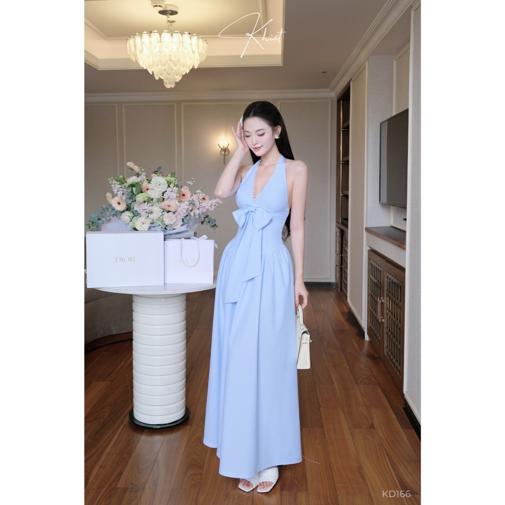 Đầm Khiết yếm dài kẻ sọc xanh phối nơ phong cách trẻ trung KD166