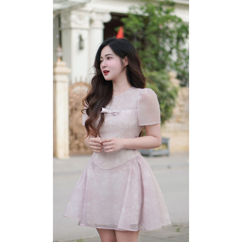 Ảnh Đầm đè dây nơ ngực, nhún sườn họa tiết 1R07.2503OG, váy tơ mềm chiết eo dáng xòe bồng nữ tính đáng yêu thiết kế bởi JM 4