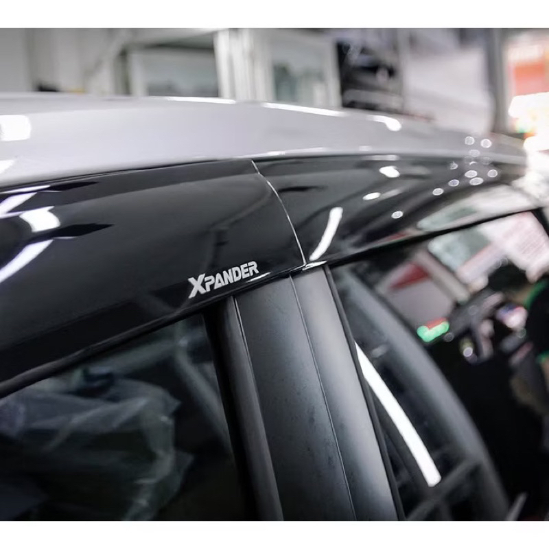 Vè che mưa xe Mitsubishi Xpander, Xpander cross 2018-2026 nhựa đen ABS cao cấp
