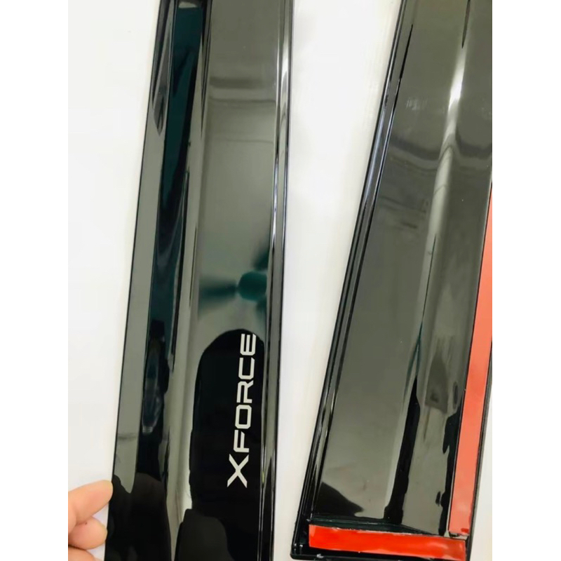 Vè che mưa xe Mitsubitshi Xforce 2024-2026 nhựa đen ABS hàng cao cấp