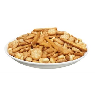 Bánh quy bơ mix 4 loại bánh quy siêu ngon: bánh quy đồng tiền, quy hạt ngọc, quy đũa, quy cá,giòn,thơm mùi bơ sữa