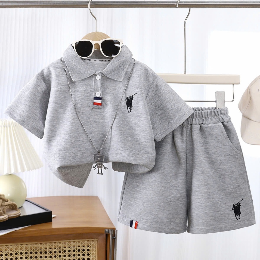 (HÀNG QCCC)Bộ hè polo QC thêu Ngựa chất vải cá sấu thông hơi thoáng mát 2 màu cho bé trai đi học đi chơi size 9-26kg