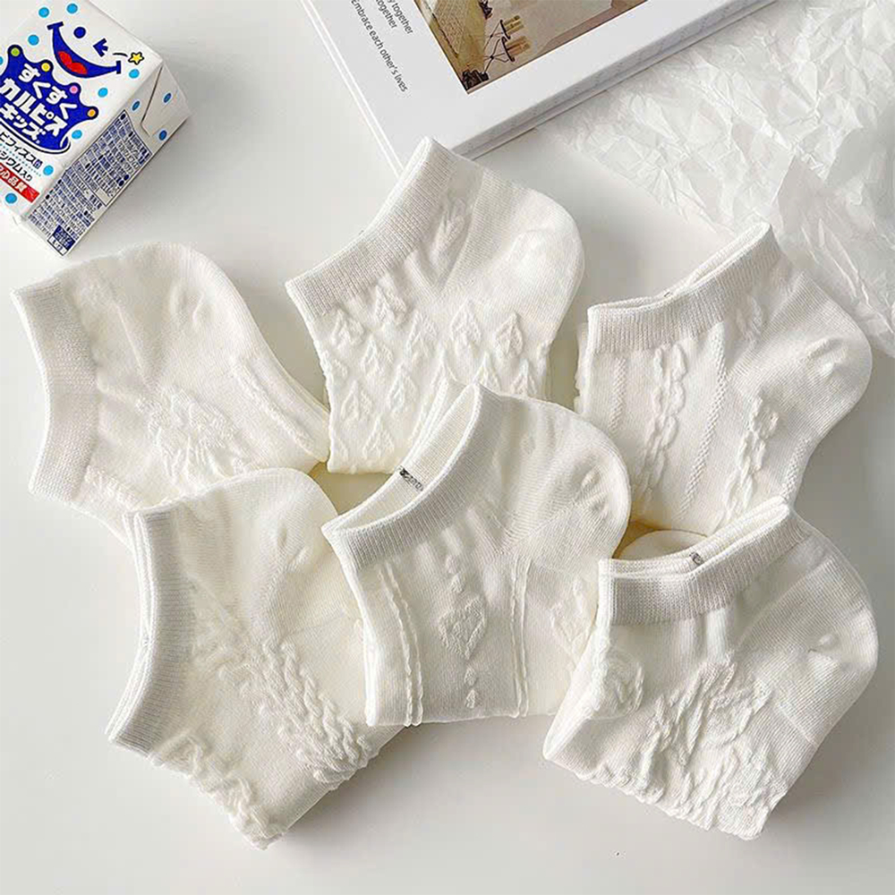 Tất vớ nữ cổ ngắn phong cách tiểu thu lolita dễ thương, họa tiết dệt nổi thoáng khí - Ekiu Shop