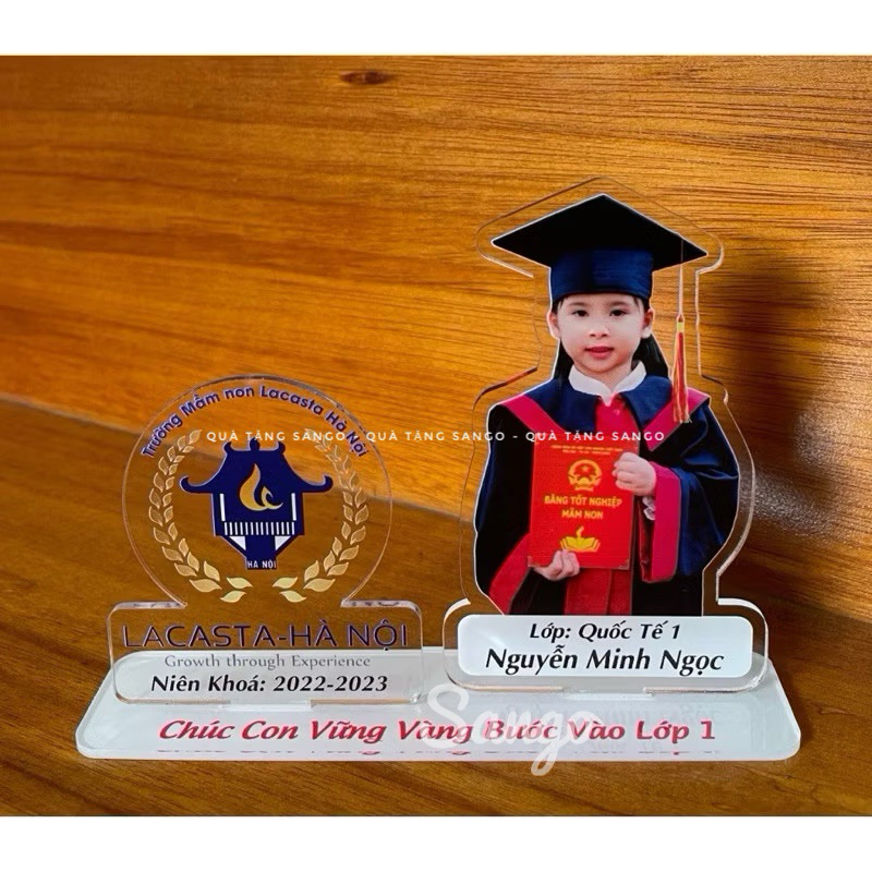 Mô hình standee kỉ niệm tốt nghiệp in theo yêu cầu- Sango