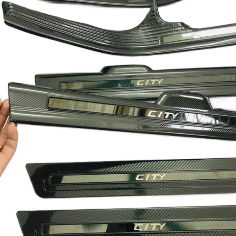 Ốp bậc cửa, nẹp bước chân xe Honda City 2021-2024 vân Carbon hàng cao cấp