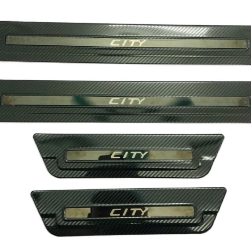 Ốp bậc cửa, nẹp bước chân xe Honda City 2021-2024 vân Carbon hàng cao cấp