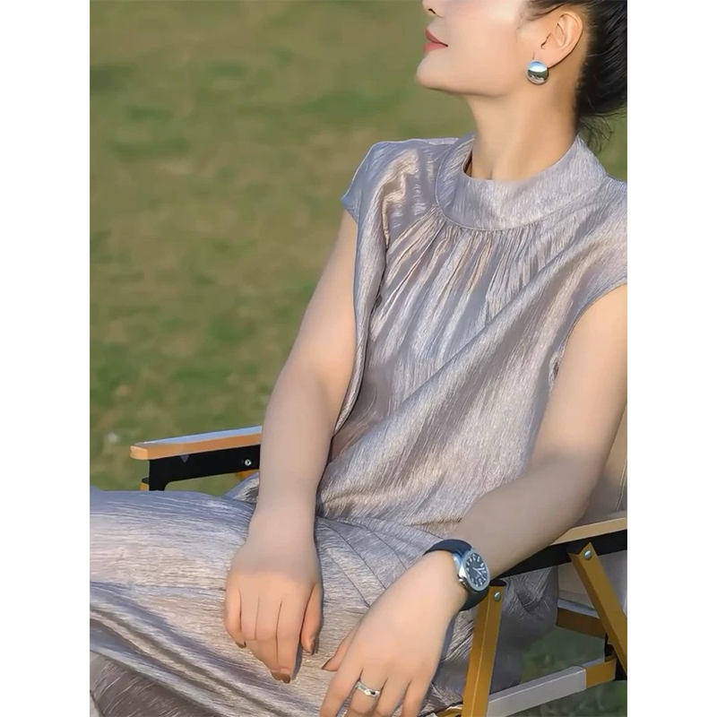 Set quần suông nữ ống rộng đứng mix áo somi không tay sát nách cổ đứng chất tơ Hàn cao cấp màu ghi New 2025