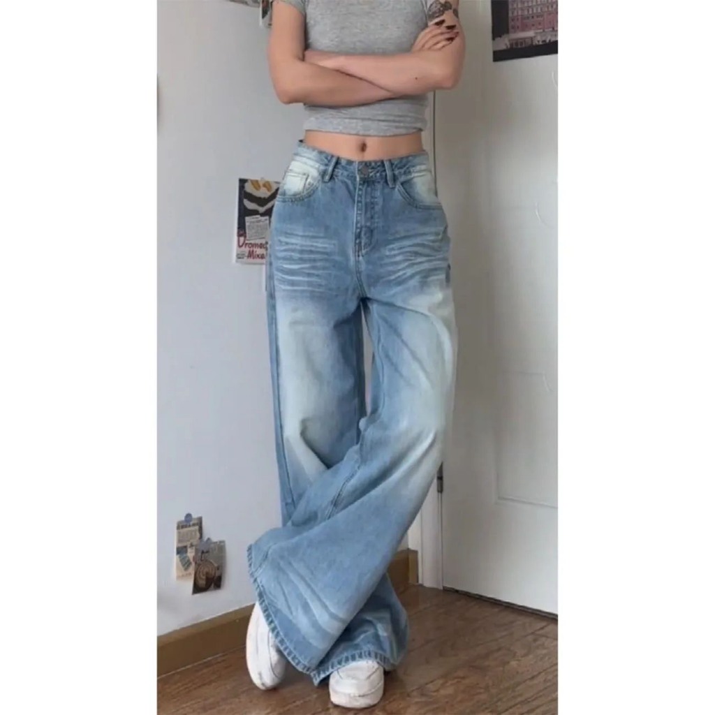 (sẵn)Quần jean xanh nhạt wash trắng dáng rộng vừa cơ bản QJCT015  - Tiktik