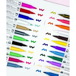Bút màu acrylic đầu mềm