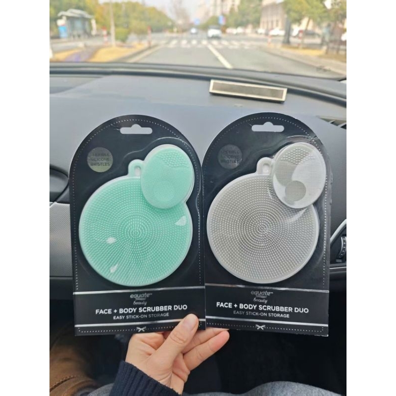 (Sale) Set 2 pad silicon rửa mặt và tắm body (tẩy da chết) EquateBeauty*