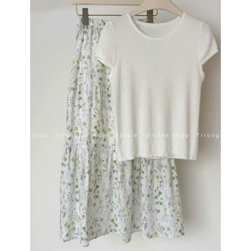Triangle - Floral Set (Cân nhắc kỹ, return is not welcomed)- Set áo dệt mỏng mix chân váy dài hoa phong cách Hàn Quốc
