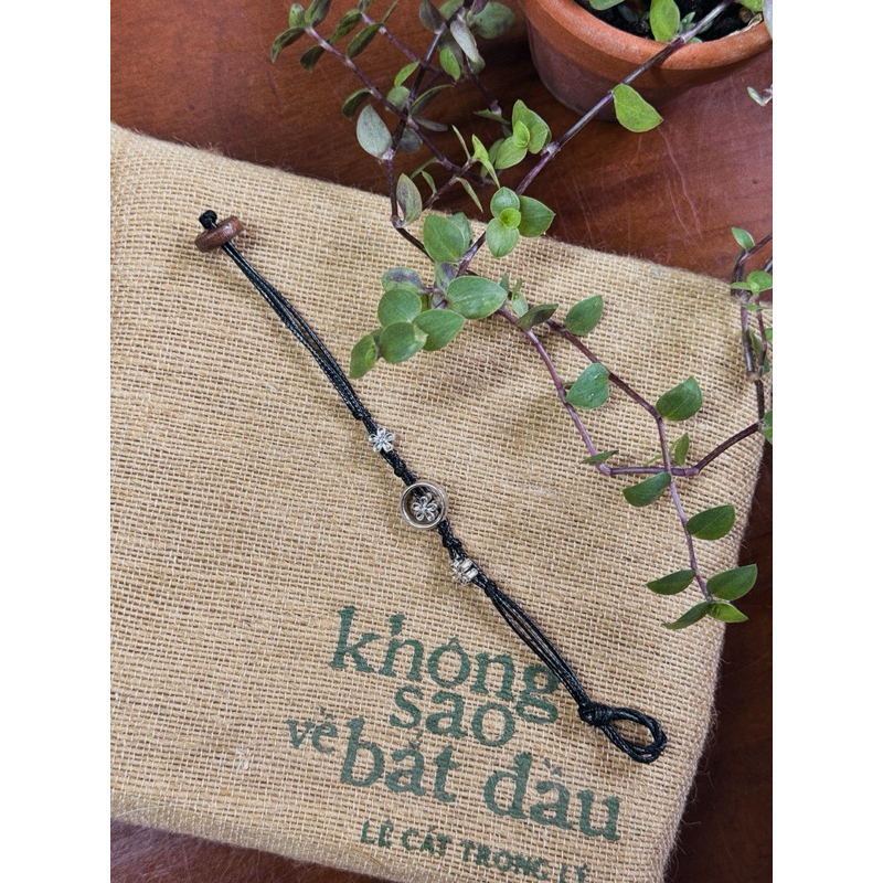 Set vòng Asuka - vòng cổ/ dây chuyền và vòng tay charm hoa nhí dễ thương