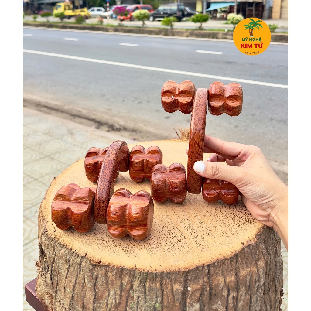 Cây Lăn Massage 4 Bánh Gỗ Dừa Cầm Tay Lăn Gọn Nhẹ & Dễ Dùng, Giúp Giảm Đau Mỏi Cơ Toàn Thân, Thư Giãn Tại Nhà - KIM TỨ